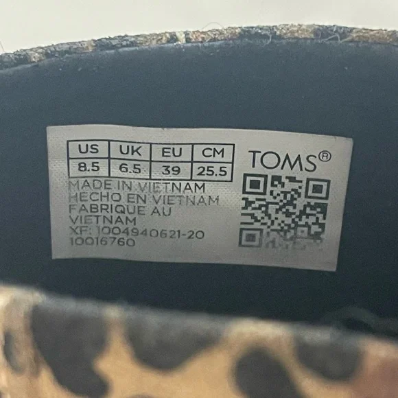 Toms Leopard Print Slip-On Ankle Boots - Picture 12 of 14